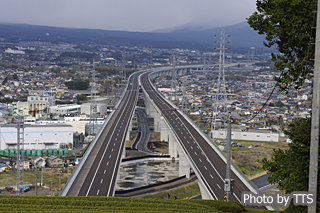 新東名高速道路・富士高架橋