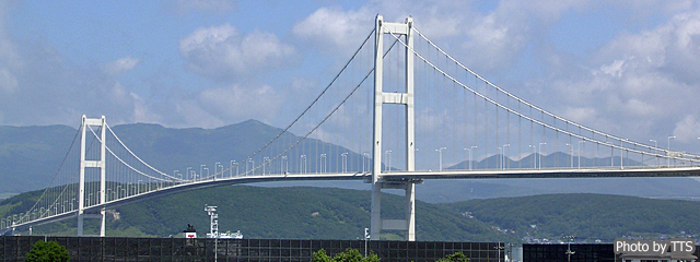 日本の吊橋：白鳥大橋